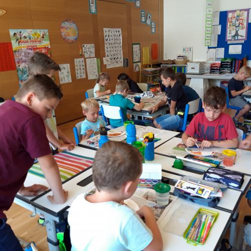 Neue Schulkinder und Buddies