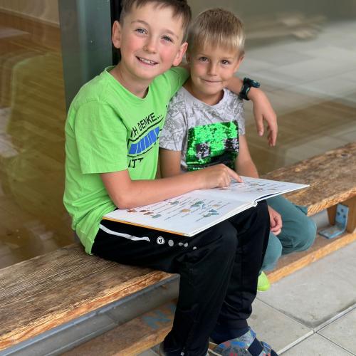 Neue Schulkinder und Buddies