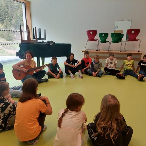 Singen is inser Freid